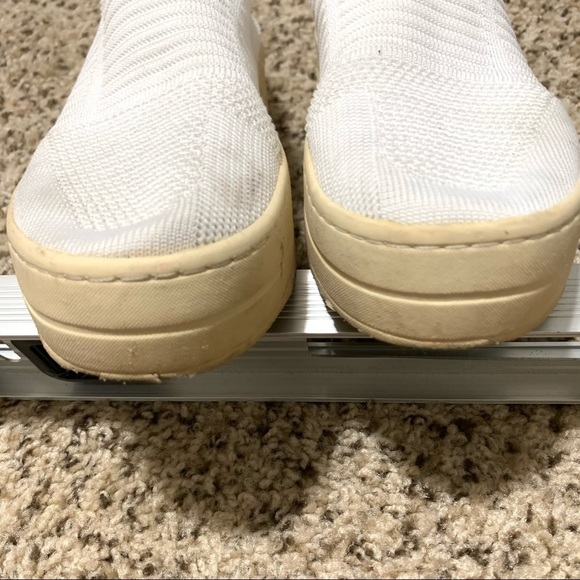 J/SLIDES White Hilo Platform Slip-On Sneaker 7.5 - Picture 5 of 8